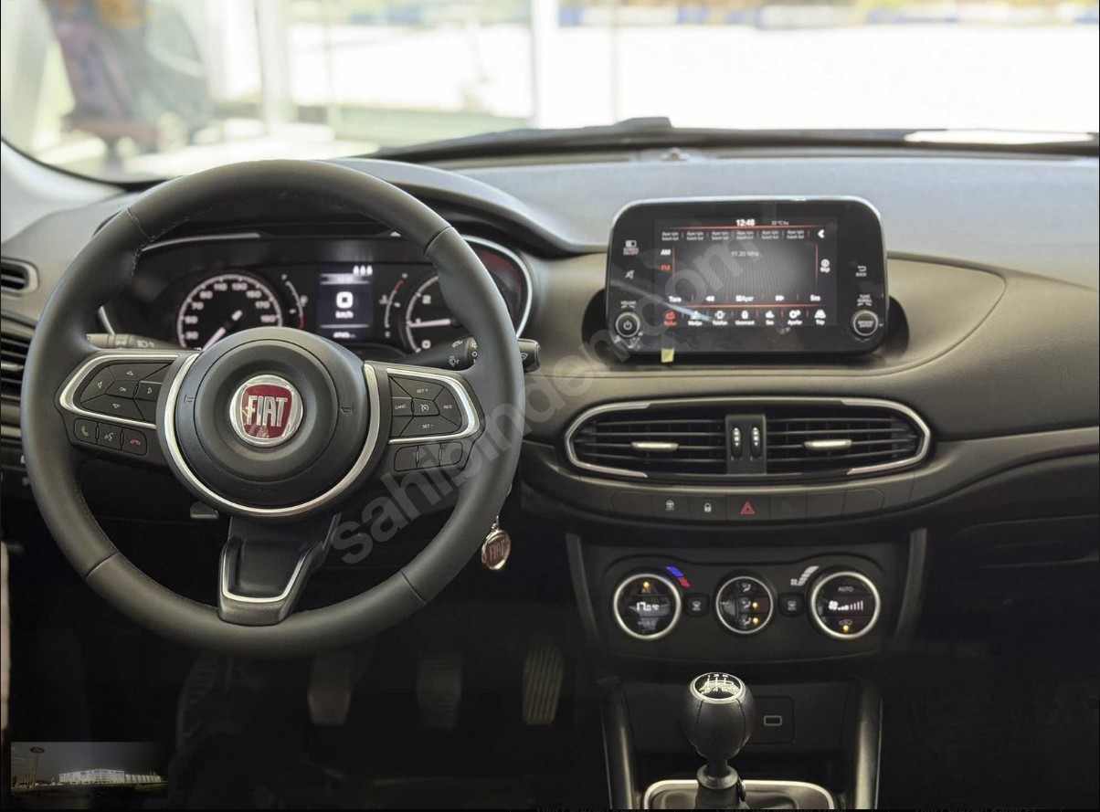 FIAT EGEA CROSS '7.000KM' HATASIZ 2023 MODEL