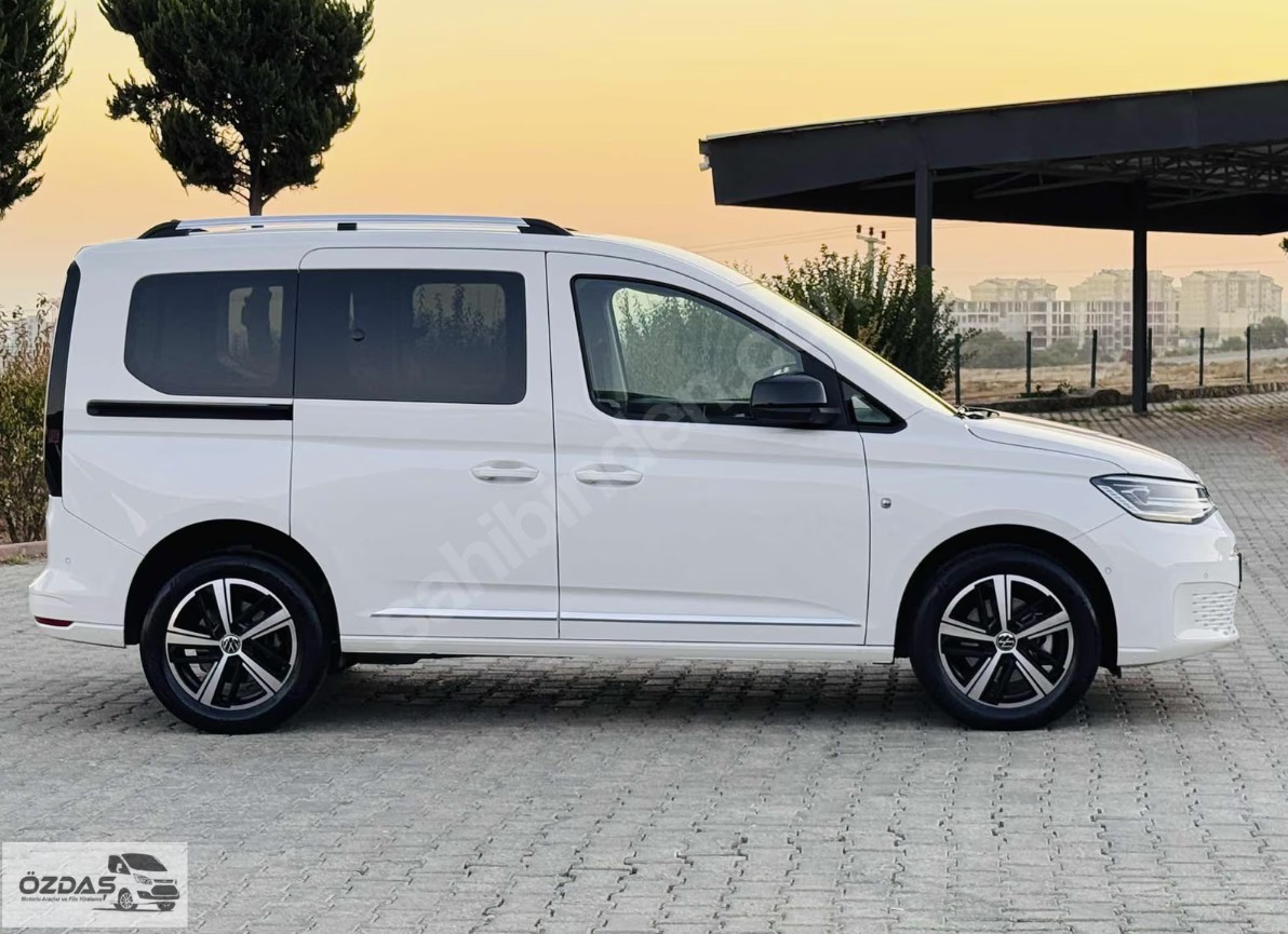 VOLKSWAGEN CADDY STYLE DSG 2024 MODEL