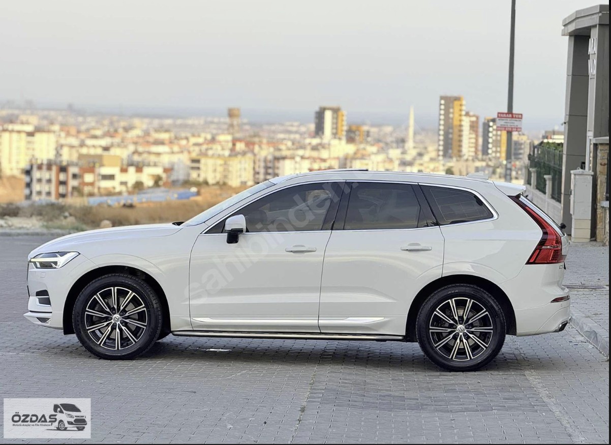 VOLVO XC60 INSCRİPTİON TABA AHŞAP 2020 MODEL