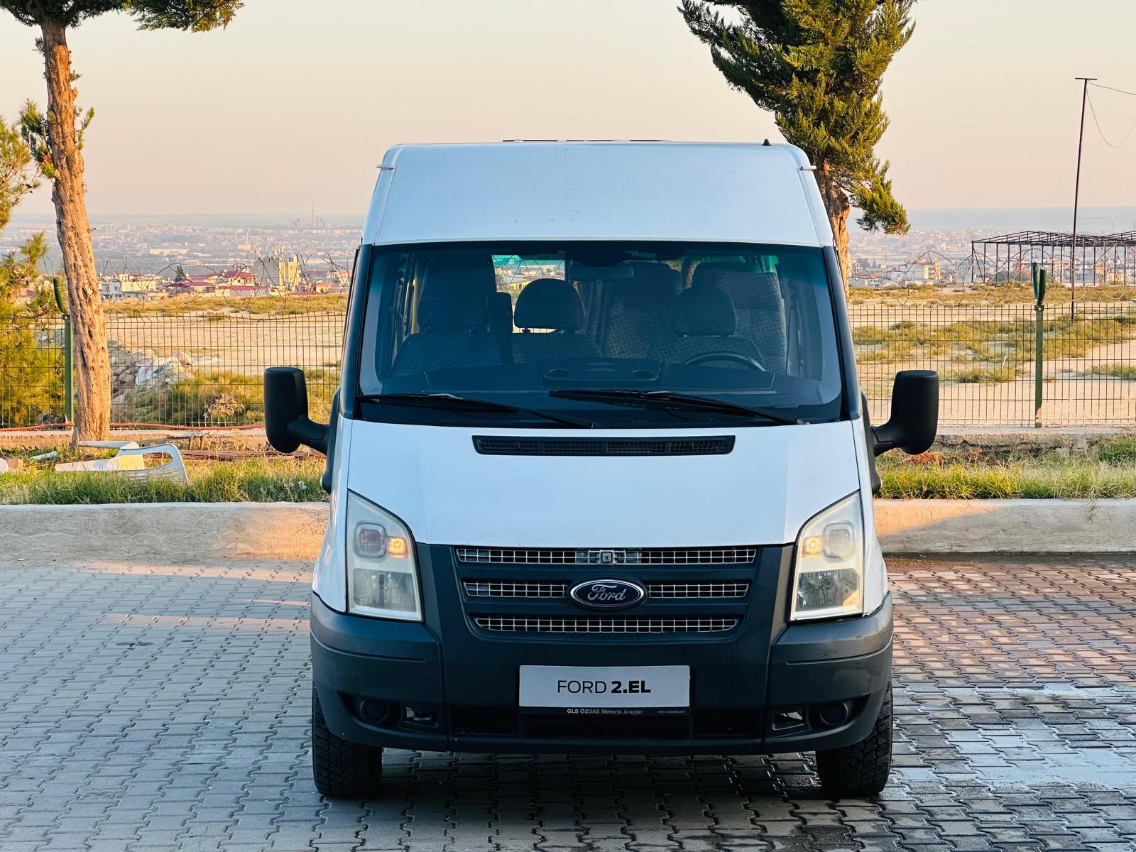 TRANSİT 13+1 MİNİBÜS ÇİFT KLİMA FORD 2013 MODEL