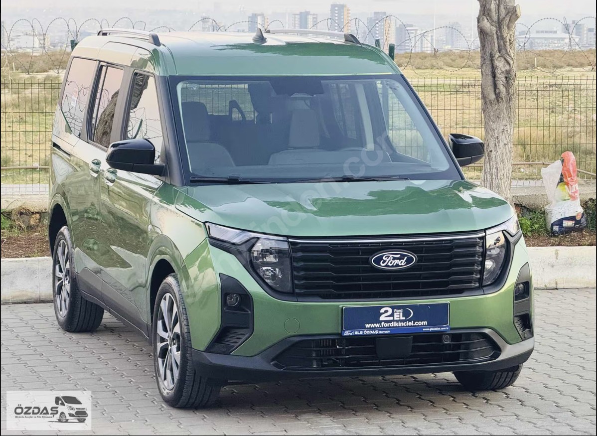 FORD TOURNEO COURIER 1.5 TITANIUM 2024 MODEL