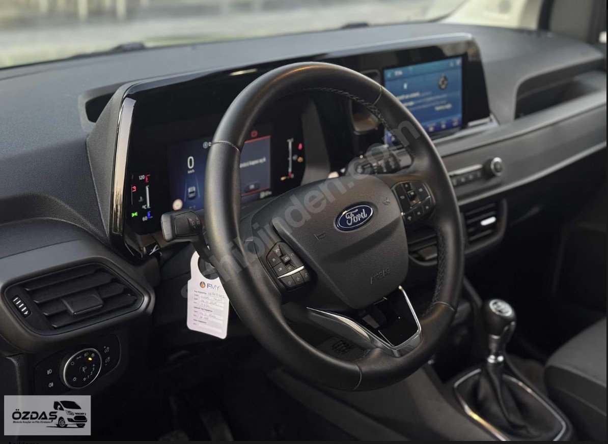 FORD TOURNEO COURIER 1.5 TITANIUM 2024 MODEL
