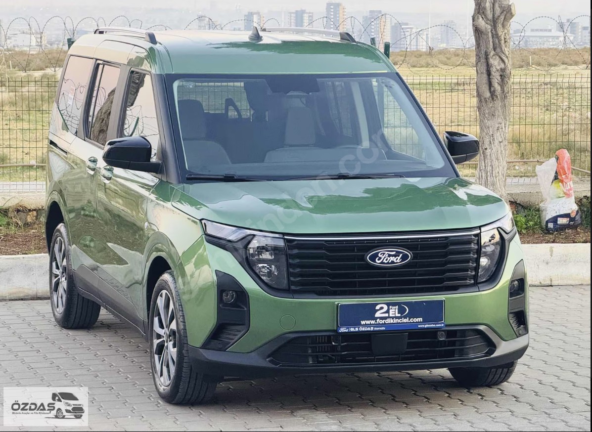 FORD TOURNEO COURIER 1.5 TITANIUM 2024 MODEL